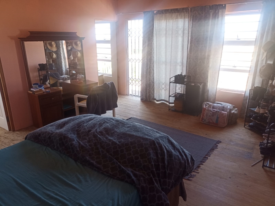4 Bedroom Property for Sale in Heiderand Western Cape